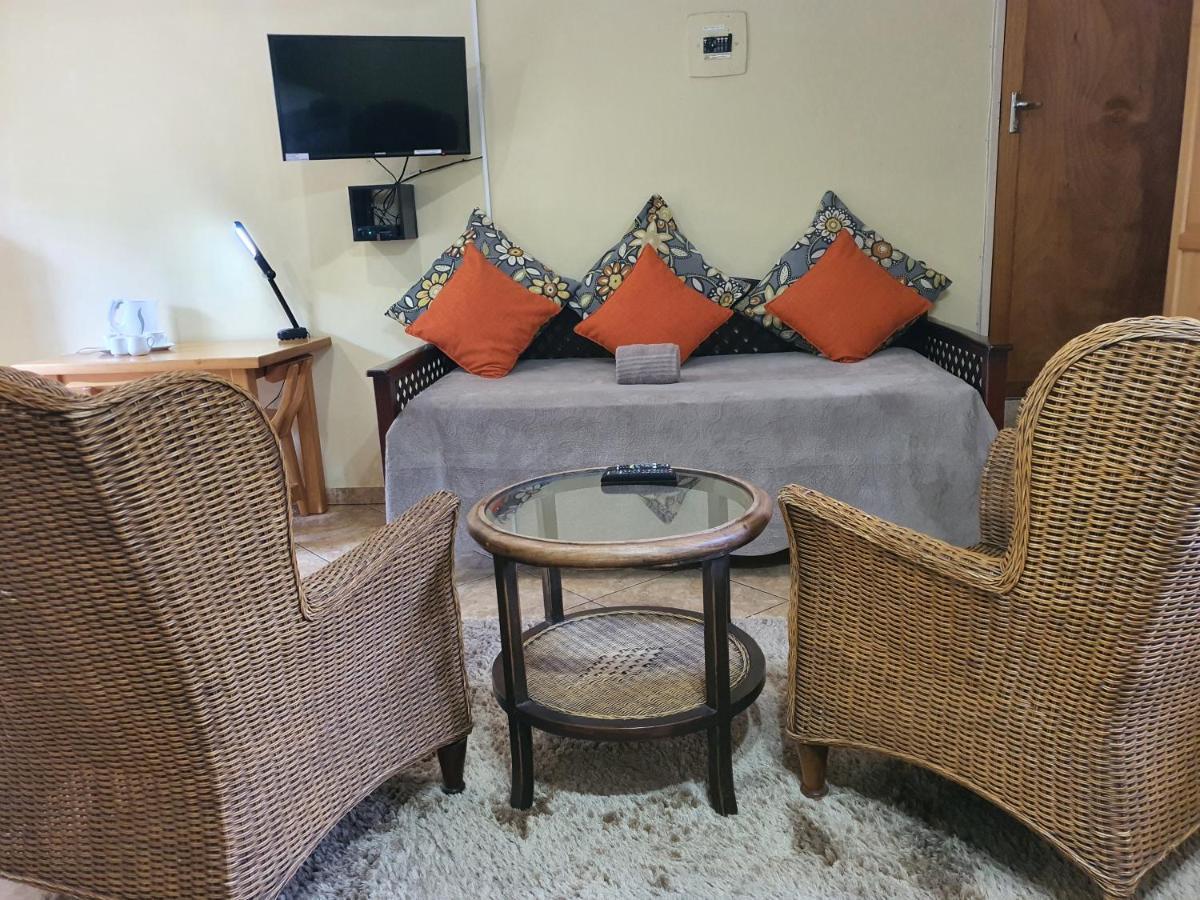 Selati 103 Guest Cottages Malalane Esterno foto