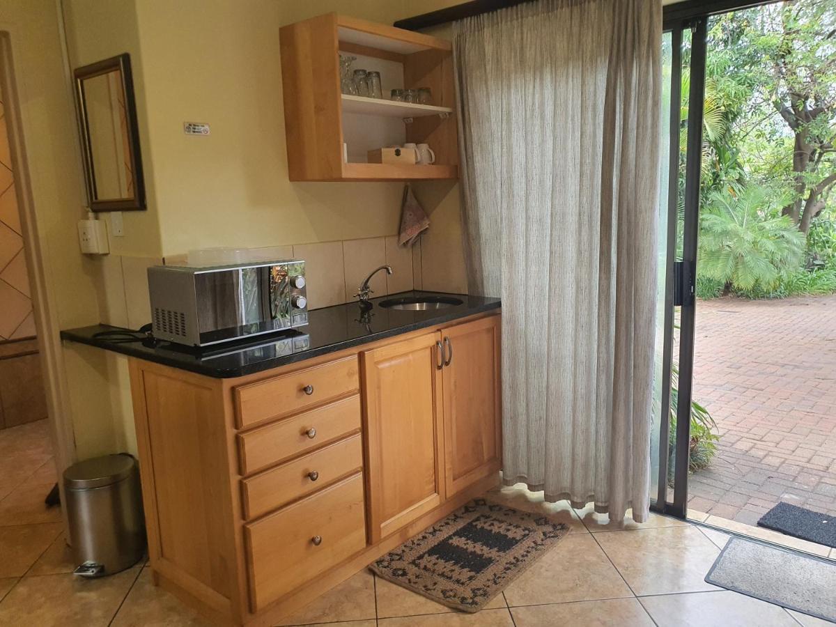 Selati 103 Guest Cottages Malalane Esterno foto