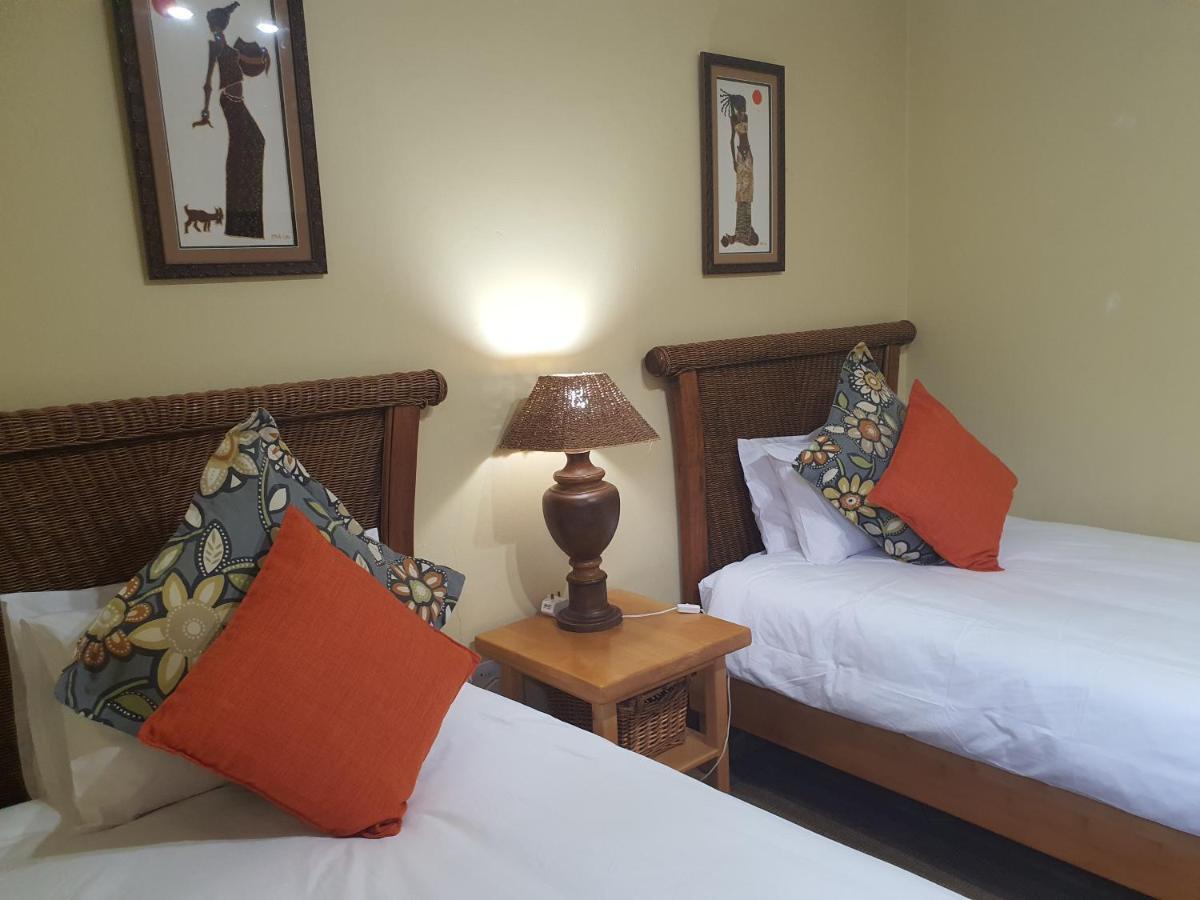 Selati 103 Guest Cottages Malalane Esterno foto