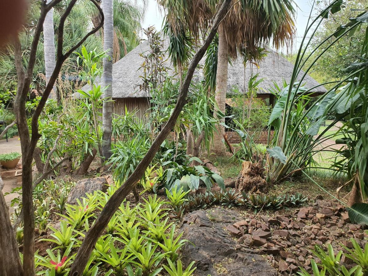 Selati 103 Guest Cottages Malalane Esterno foto