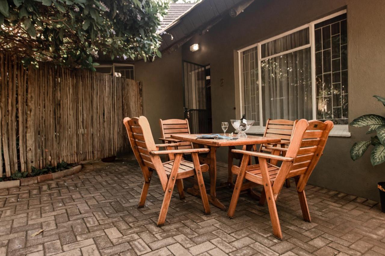 Selati 103 Guest Cottages Malalane Esterno foto