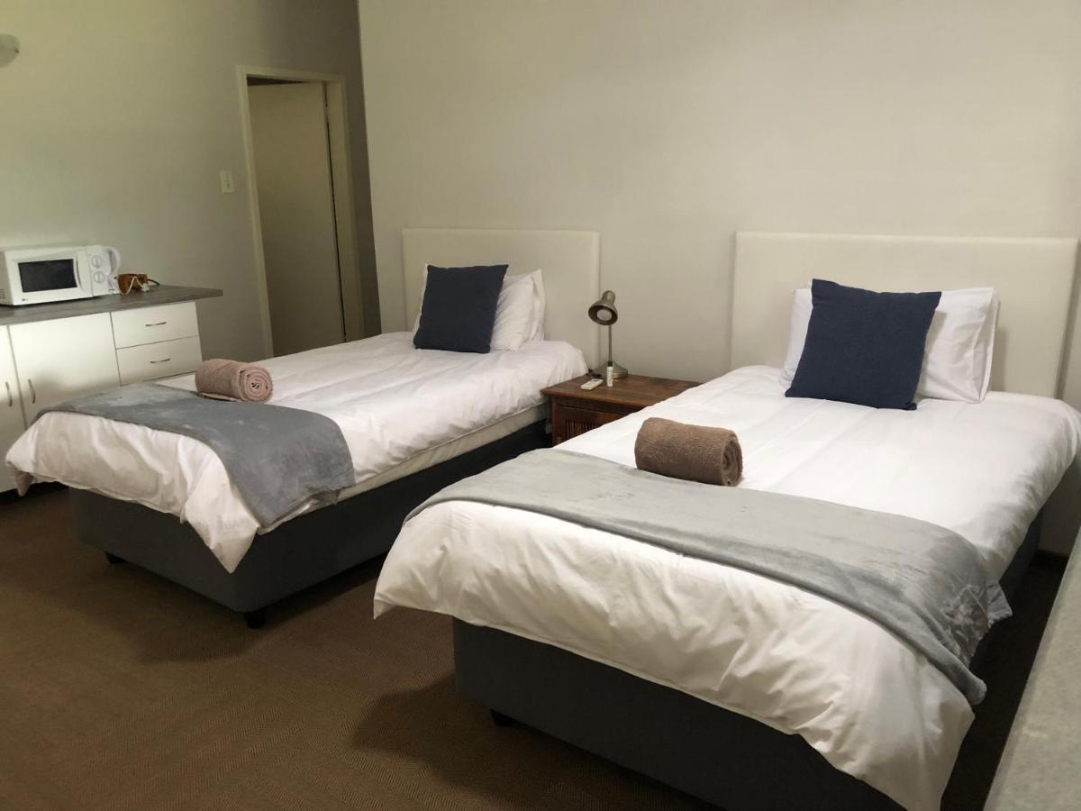 Selati 103 Guest Cottages Malalane Esterno foto